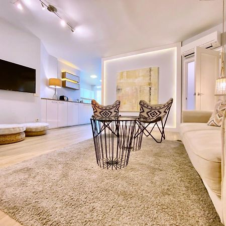 Charming La Casa De La Castellana Apartment Madrid Bagian luar foto