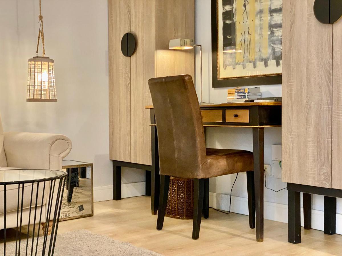 Charming La Casa De La Castellana Apartment Madrid Bagian luar foto
